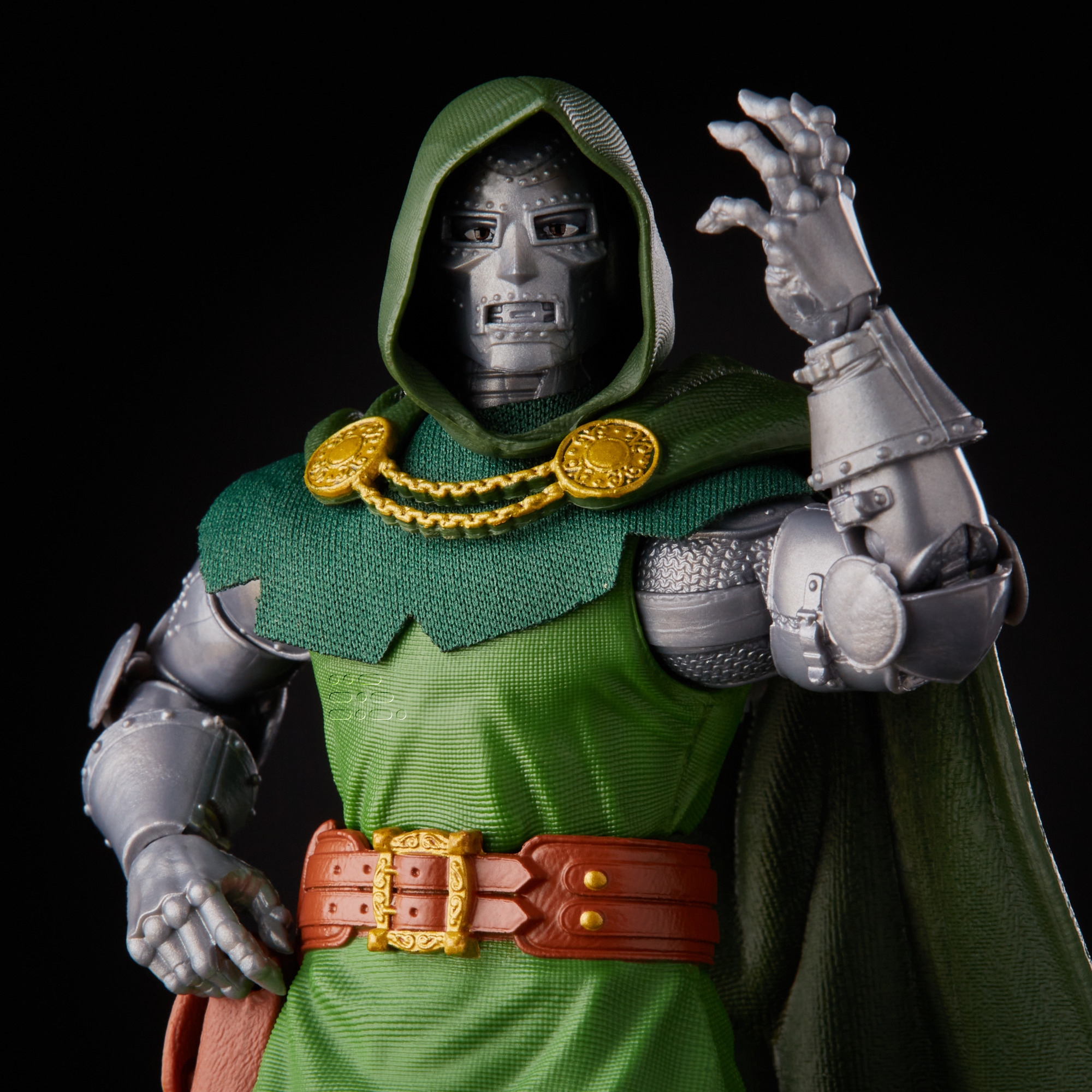 Marvel Legends Fantastic 4 Retro Doctor Doom – Kapow Toys