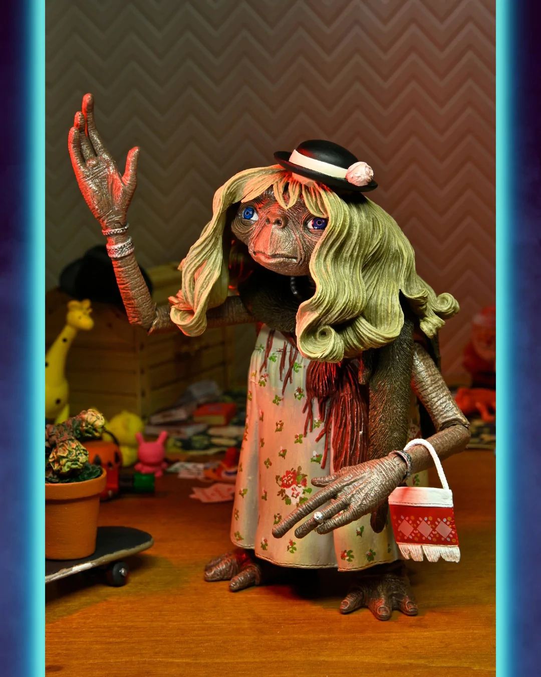 E.T. The Extra-Terrestrial 40th Anniversary Ultimate Dress Up E.T.