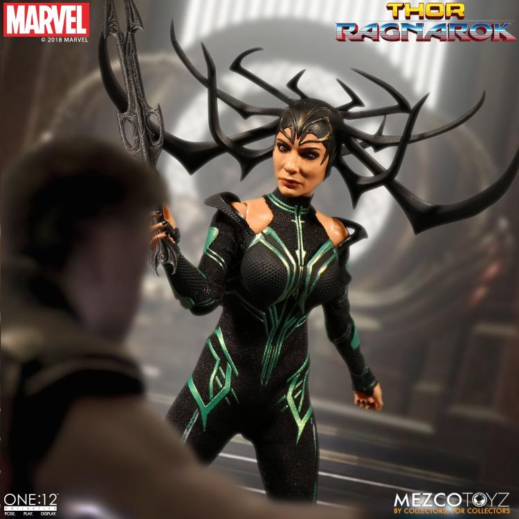 Mezco One:12 Collective Hela Thor Ragnarok Action Figure – Kapow Toys