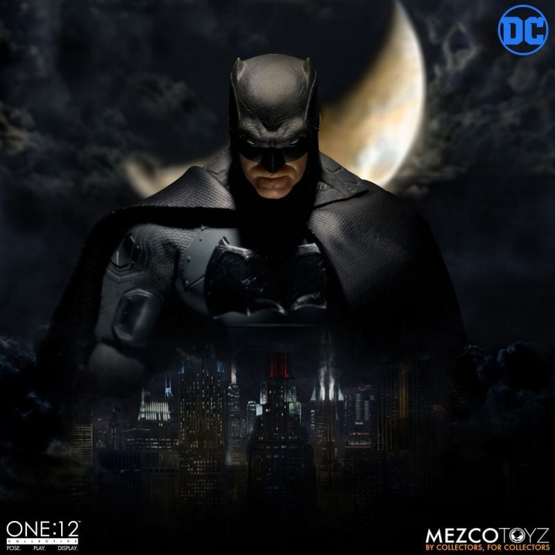 Mezco One:12 Collective Supreme Knight Batman ( Regular Version