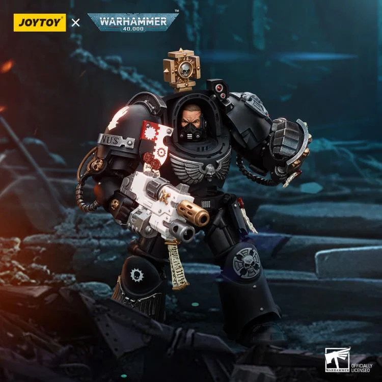 Joytoy Warhammer 40K Iron Hands Captain in Terminator Armour 14cm