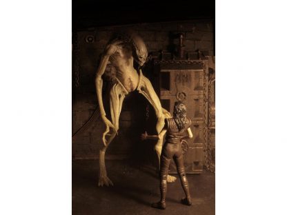 NECA Alien Resurrection Newborn 7 Inch Deluxe Action Figure-20386