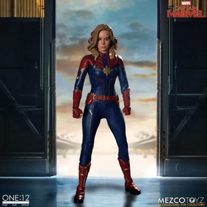 Mezco One:12 Collective Captain Marvel -20522