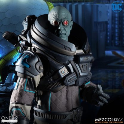 Mezco One:12 Collective Mr Freeze Deluxe Action Figure-0