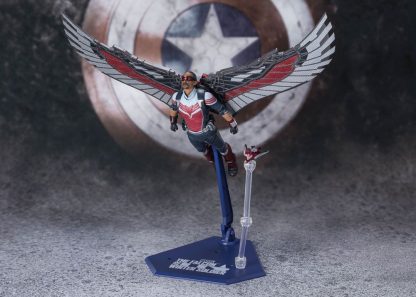 The Falcon and the Winter Soldier S.H. Figuarts Falcon Action Figure