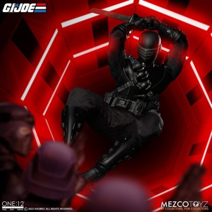 Mezco One:12 Collective Snake Eyes G.I. Joe Action Figure