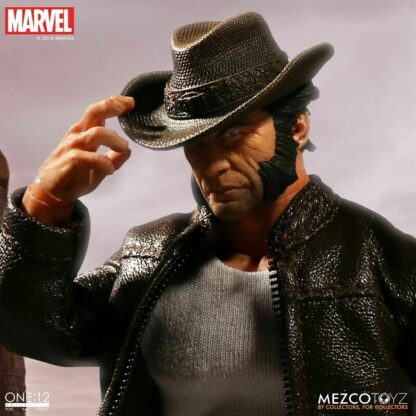 Mezco One:12 Collective X-Men Logan ( Casual Clothes )