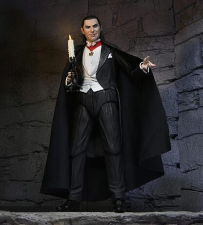 NECA Universal Monsters Ultimate Dracula ( Transylvania )