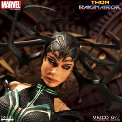 Mezco One:12 Collective Hela Thor Ragnarok Action Figure