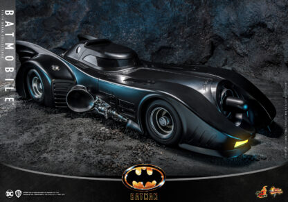 Hot Toys Batman 1989 Batmobile