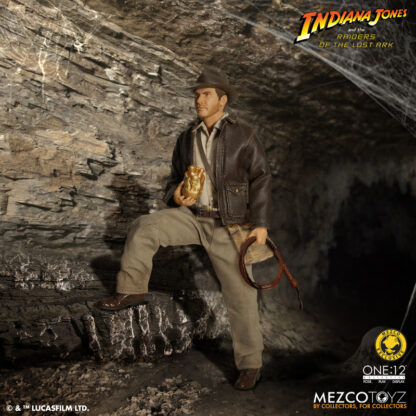 Mezco One:12 Collection Indiana Jones Raiders of the Lost Ark Action Figure