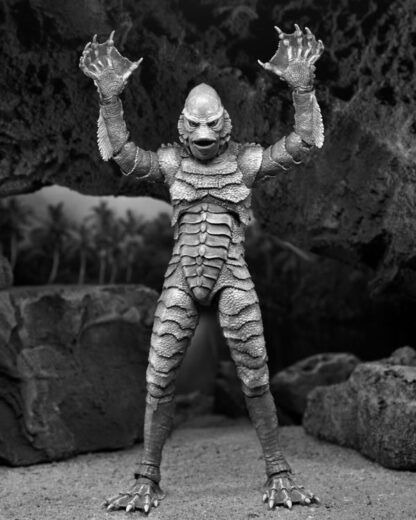 NECA Ultimate The Creature from the Black Lagoon ( Black and White Version )