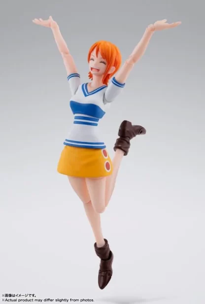 S.H. Figuarts One Piece Nami (Romance Dawn)