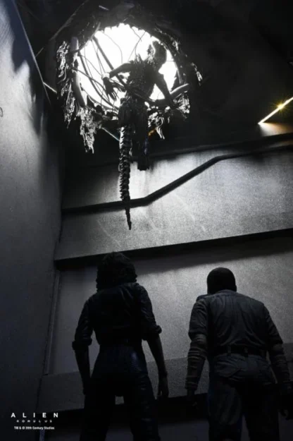 NECA Alien Romulus Suspended Lab Xenomorph  XX121 Action Figure